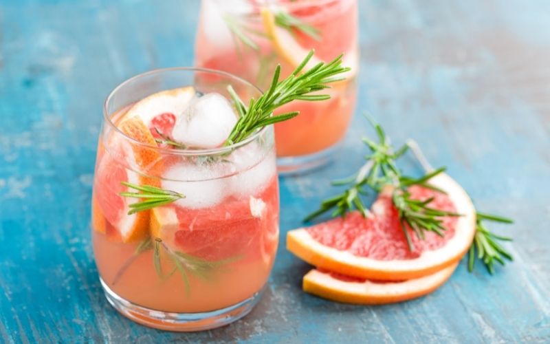 De los tés fríos a los mocktail: 10 ideas para disfrutar de un verano refrescante